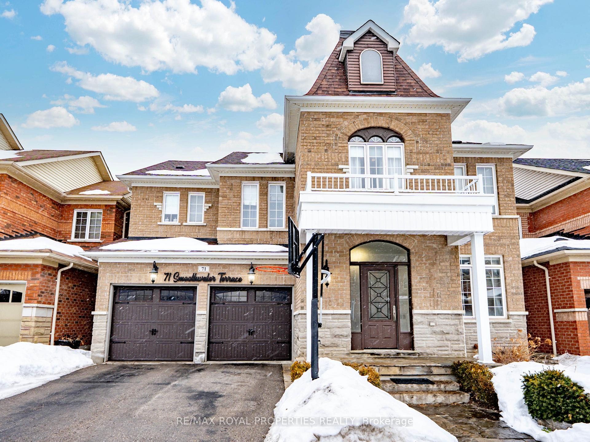 Front of 71 Smoothwater Terrace