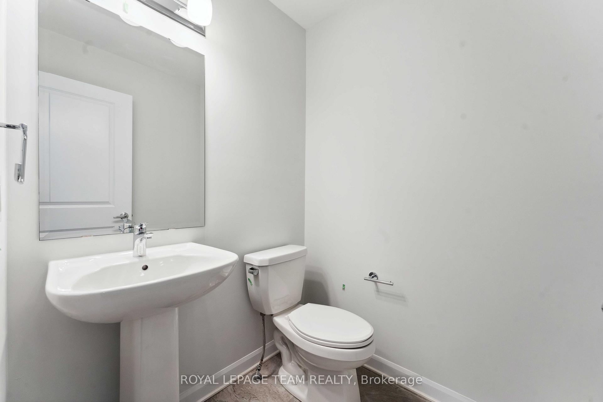 Photo 14 of 132 Invention Boulevard, Ottawa, Kanata - Morgan's Grant/South March — HOMEH