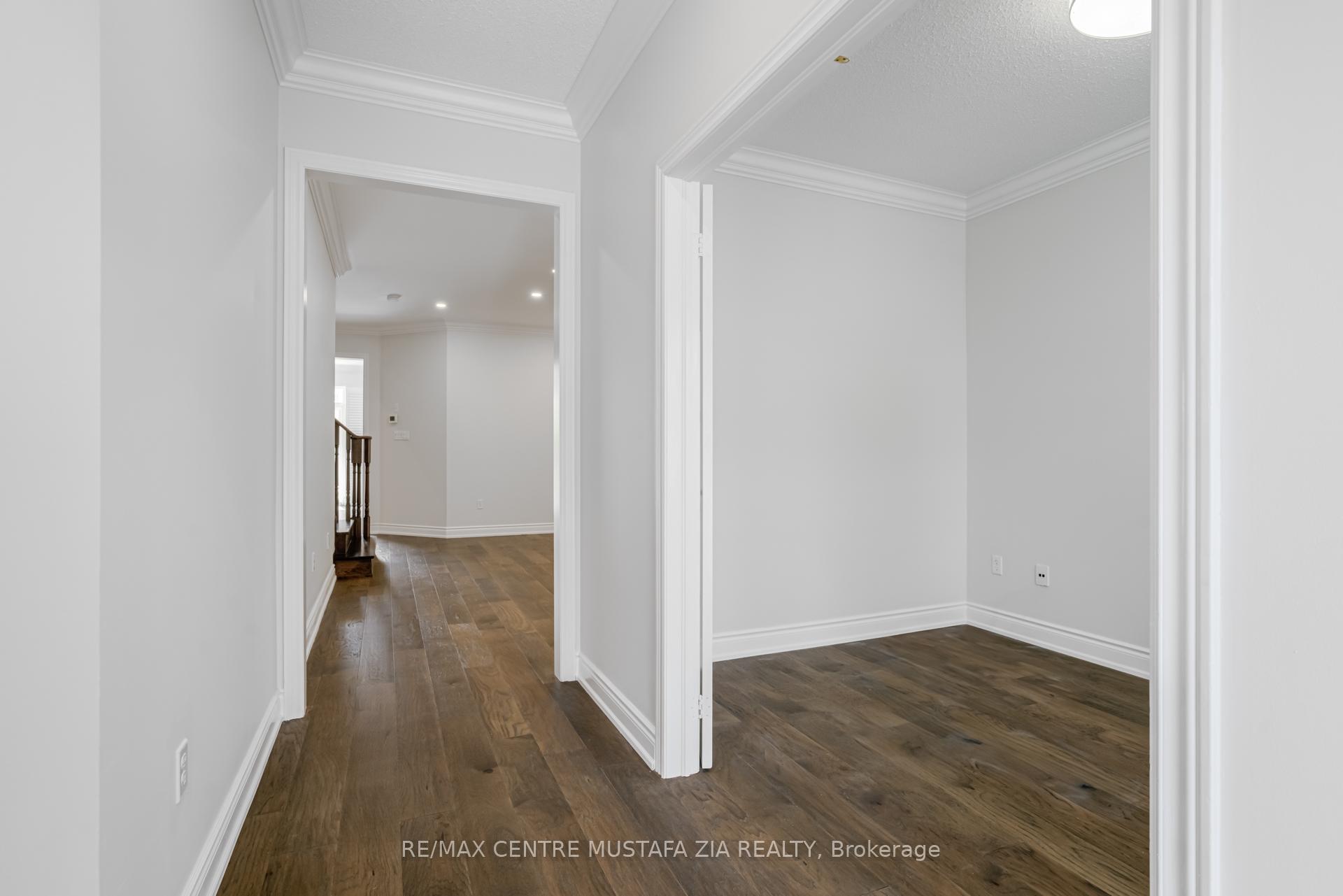 Photo 3 of 562 Nairn Circle, Milton, Scott — HOMEH