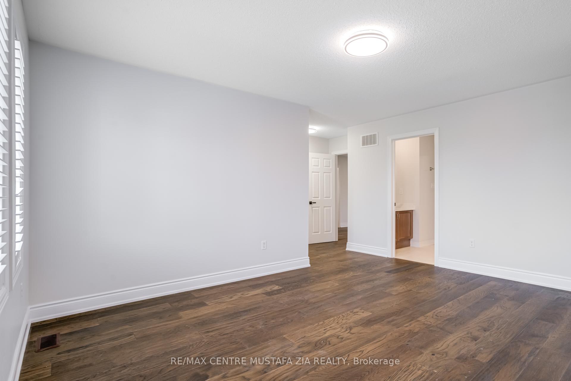 Photo 31 of 562 Nairn Circle, Milton, Scott — HOMEH