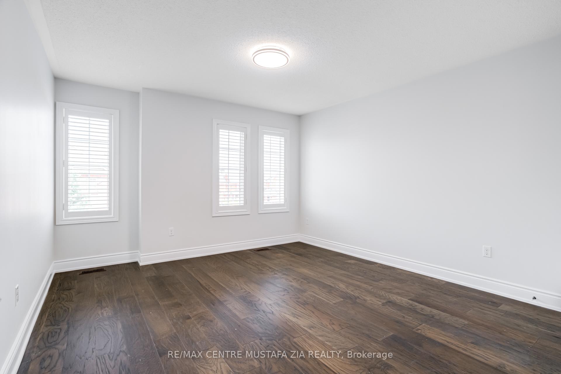 Photo 36 of 562 Nairn Circle, Milton, Scott — HOMEH
