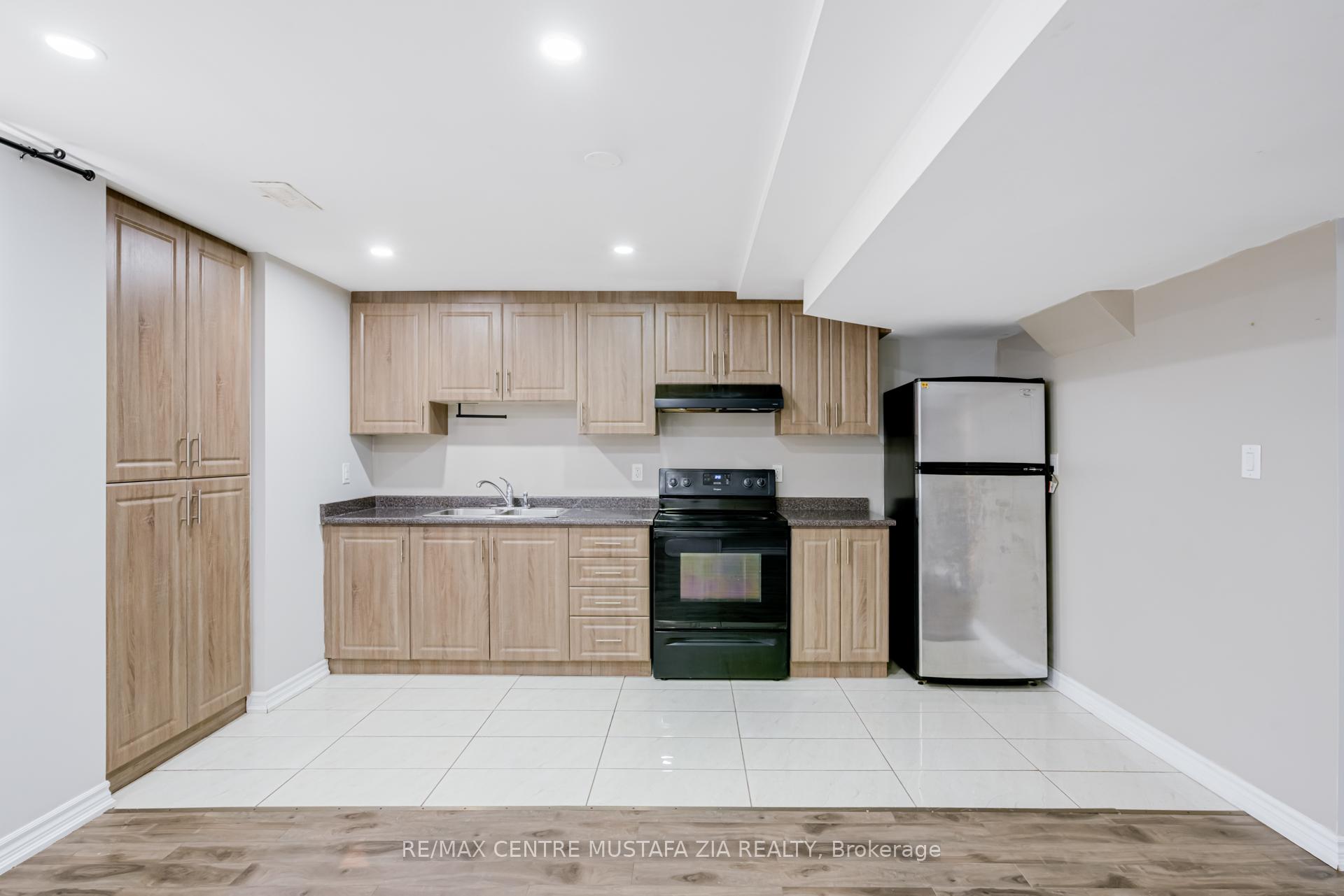 Photo 42 of 562 Nairn Circle, Milton, Scott — HOMEH