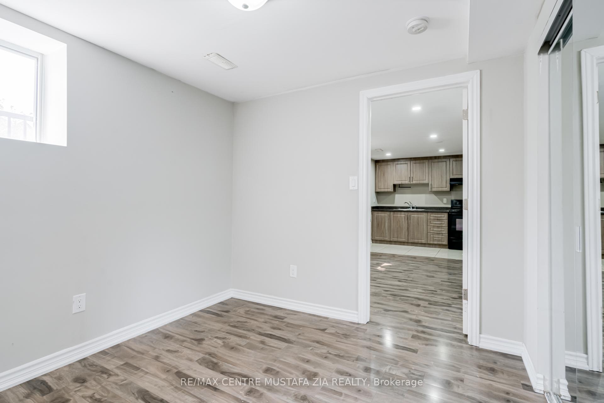 Photo 43 of 562 Nairn Circle, Milton, Scott — HOMEH