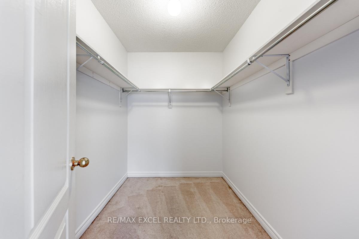 Photo 18 of 129 Oakborough Drive, Markham, Box Grove — HOMEH