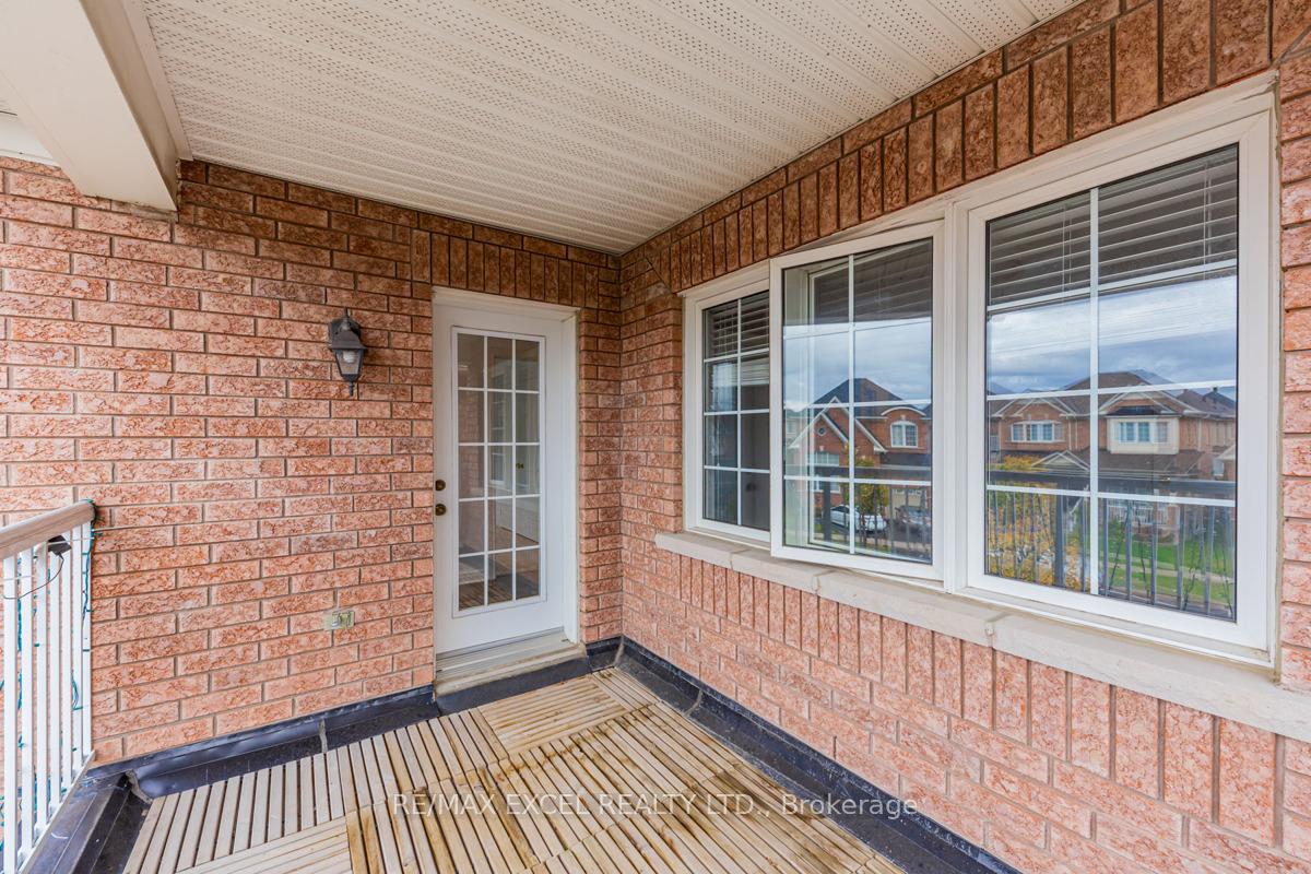 Photo 29 of 129 Oakborough Drive, Markham, Box Grove — HOMEH