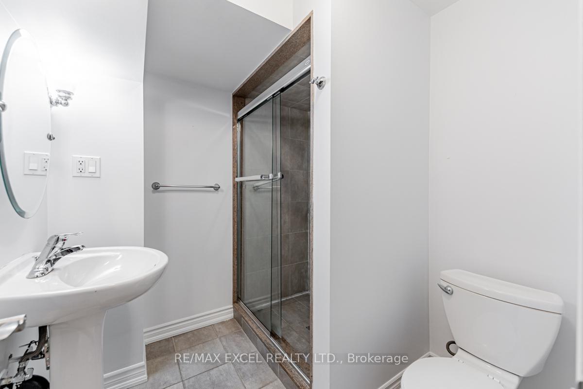 Photo 32 of 129 Oakborough Drive, Markham, Box Grove — HOMEH
