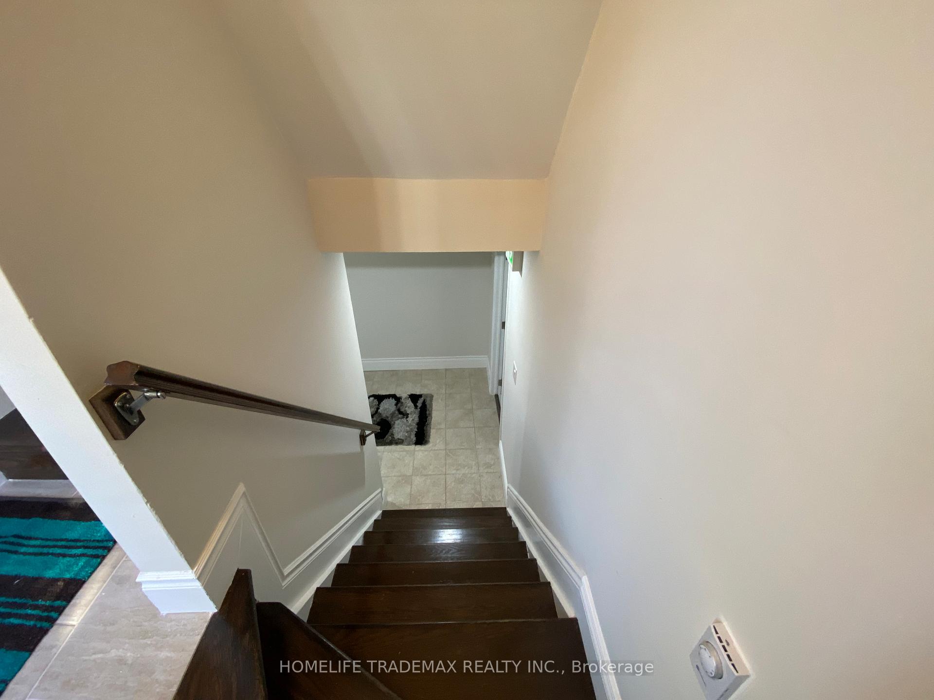 Photo 2 of Unit Bsmt, 468 Jelink Terrace, Milton, Beaty — HOMEH