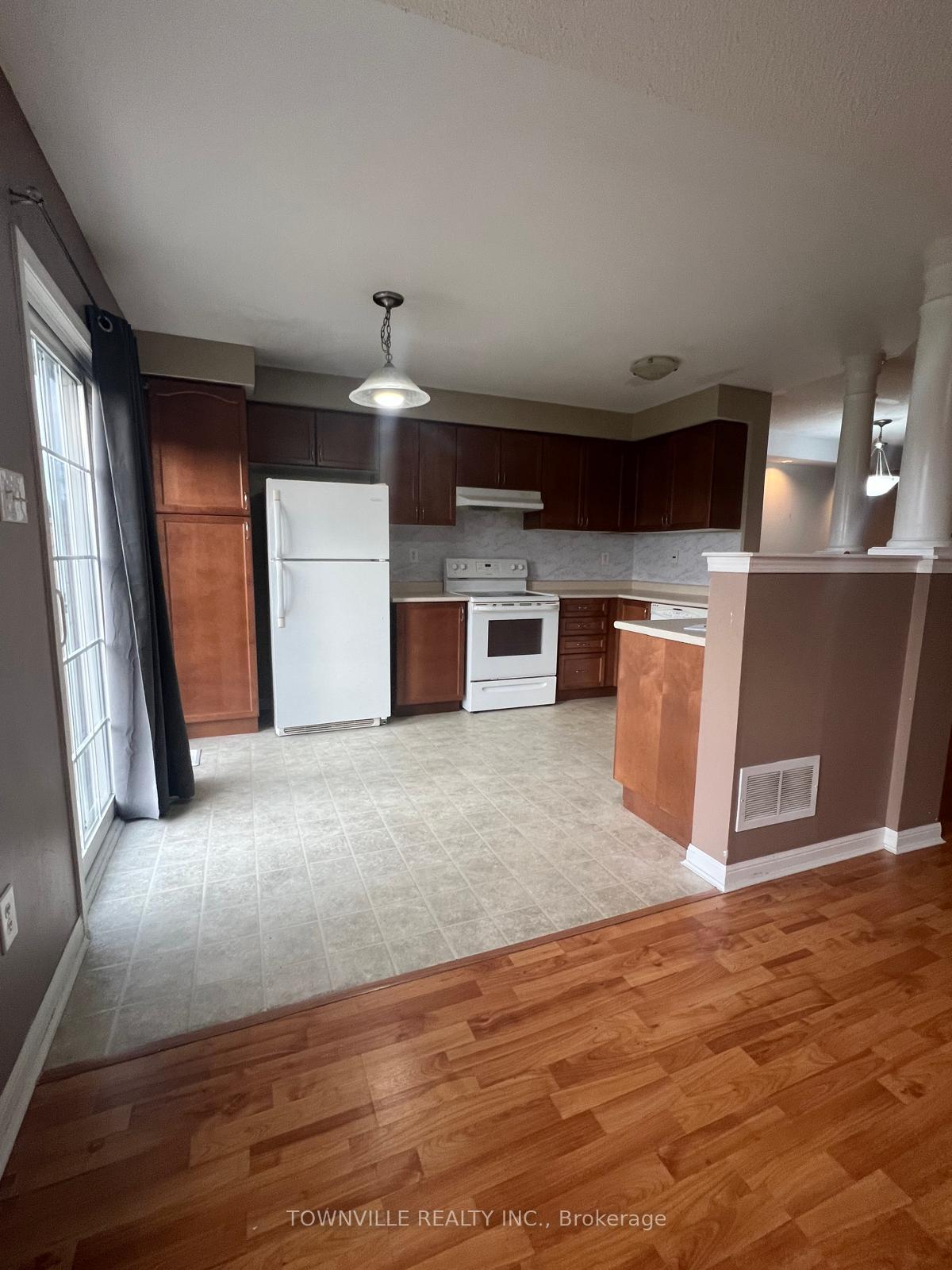 Photo 6 of 1137 Riddell Crescent, Milton, Beaty — HOMEH