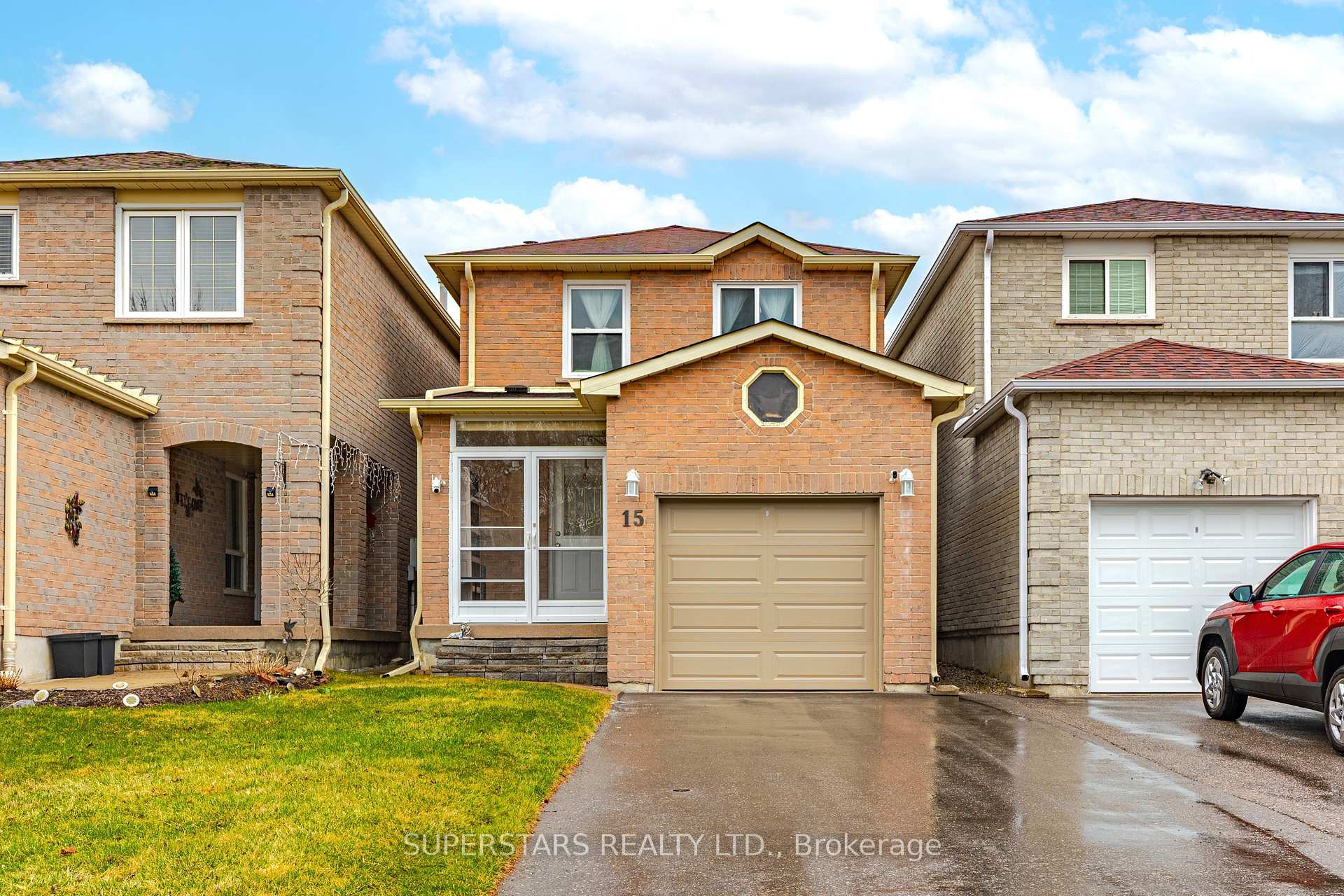 Photo 2 of 15 Harness Circle, Markham, Milliken Mills East — HOMEH