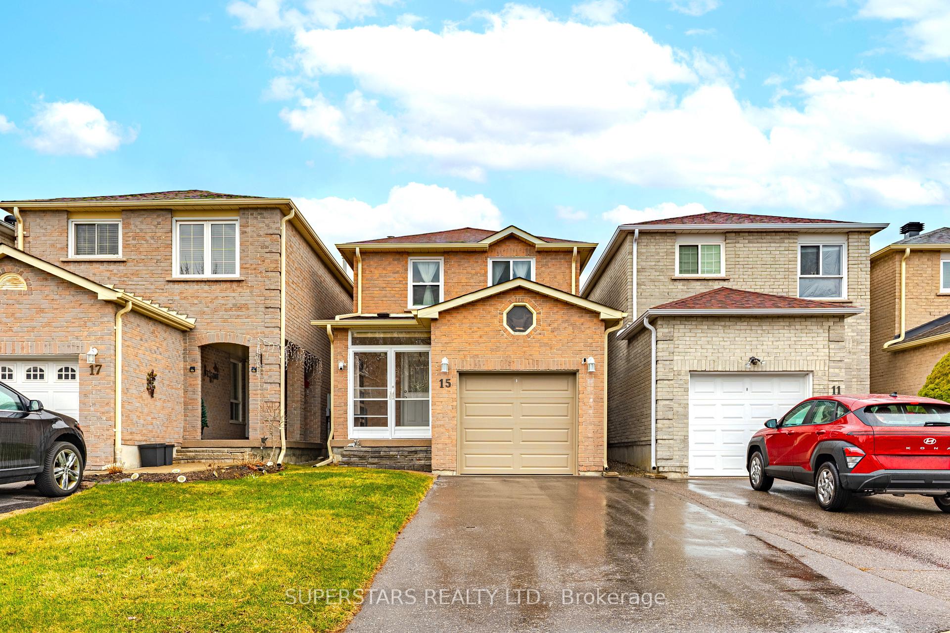 Photo 3 of 15 Harness Circle, Markham, Milliken Mills East — HOMEH
