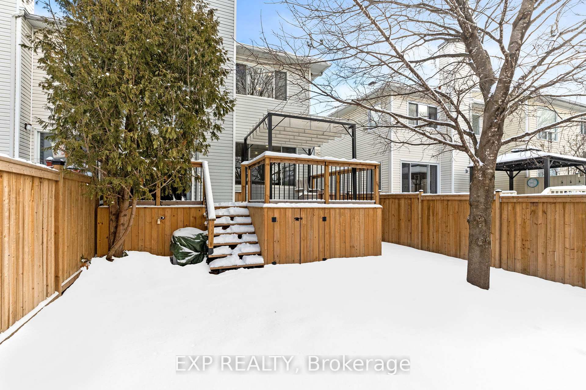 Photo 38 of 65 Sheppard's Glen Avenue, Ottawa, Kanata - Emerald Meadows/Trailwest — HOMEH