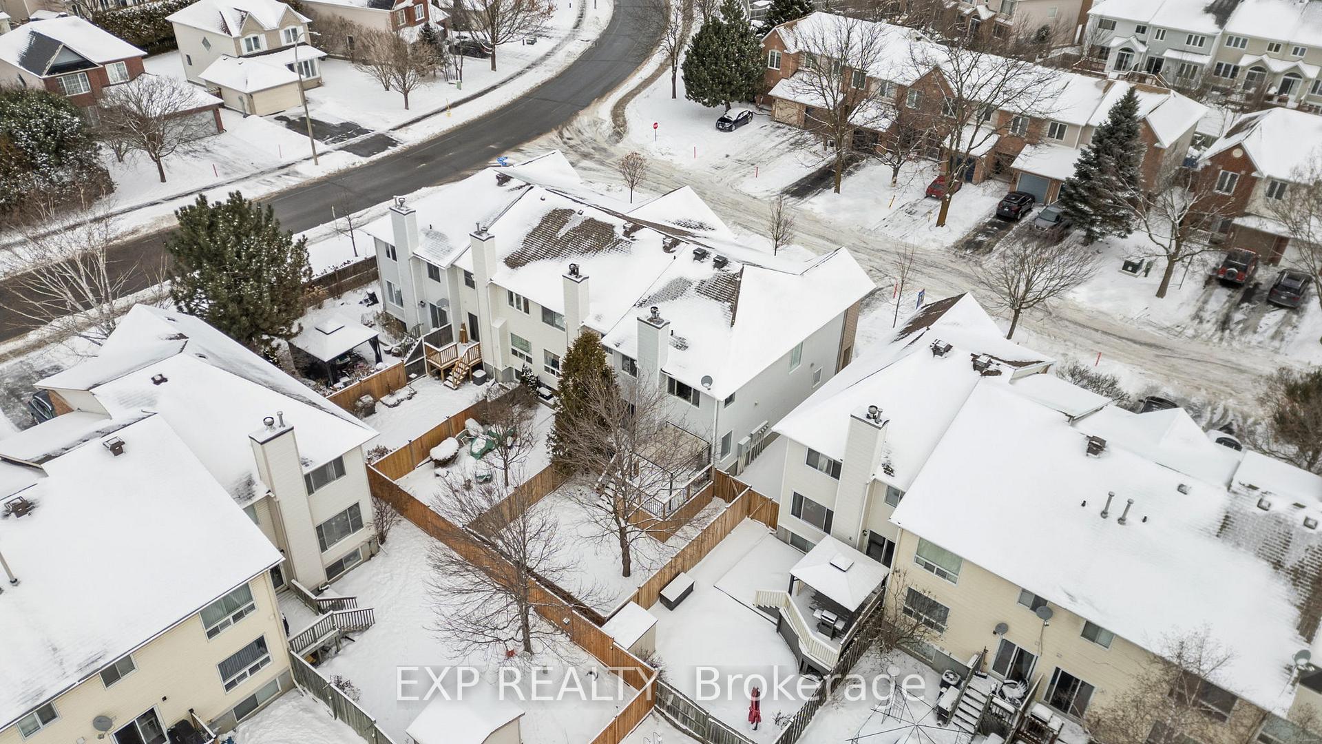 Photo 43 of 65 Sheppard's Glen Avenue, Ottawa, Kanata - Emerald Meadows/Trailwest — HOMEH