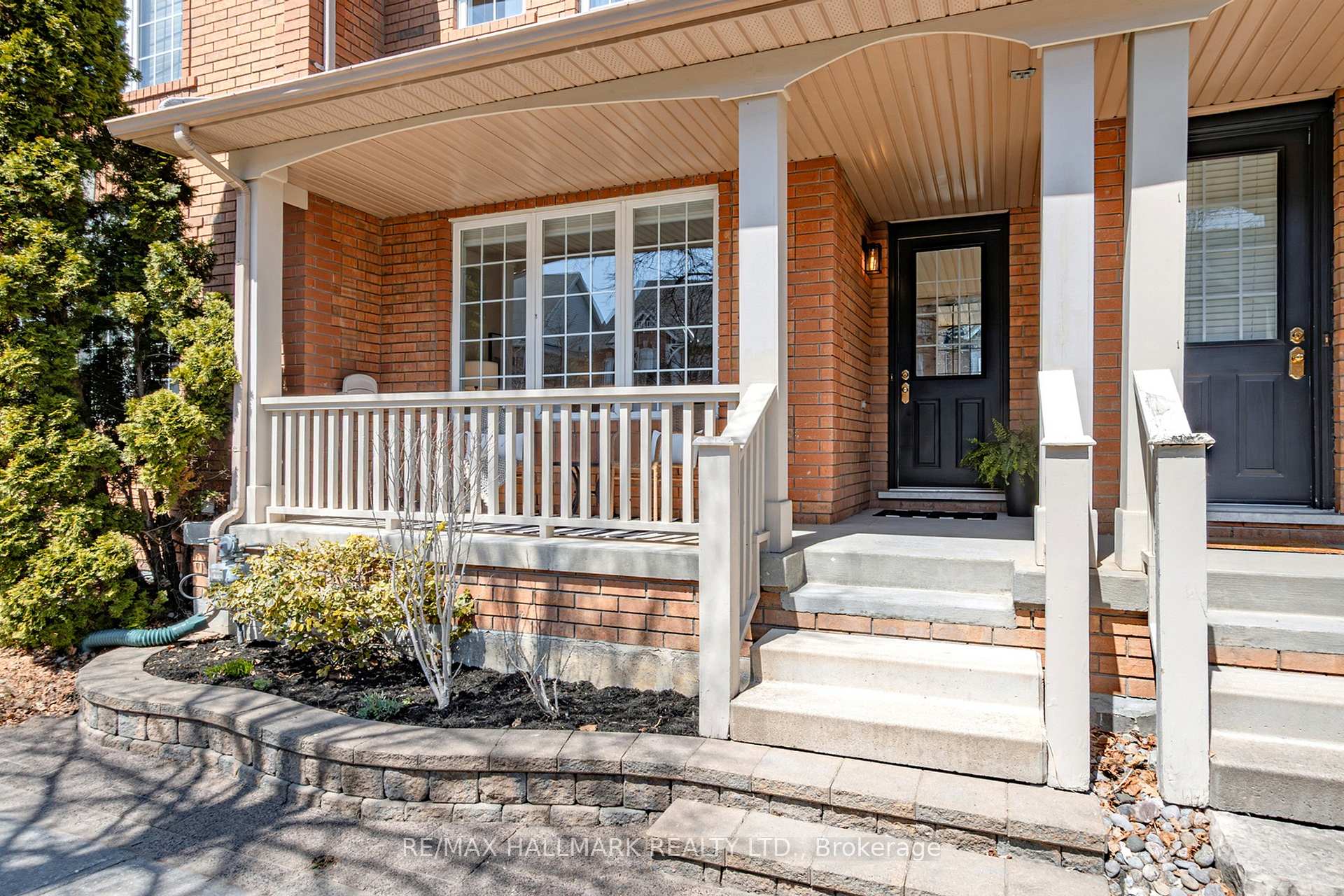 Photo 2 of 40 Cornell Park Avenue, Markham, Cornell — HOMEH