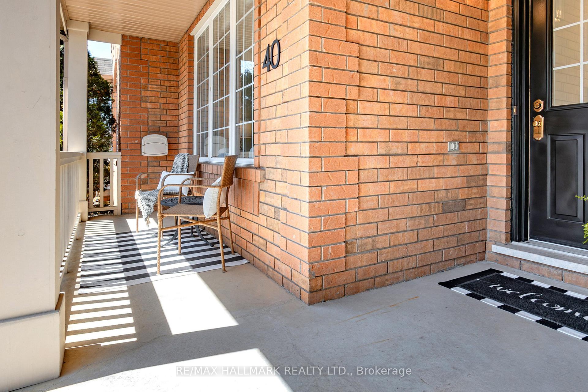 Photo 3 of 40 Cornell Park Avenue, Markham, Cornell — HOMEH