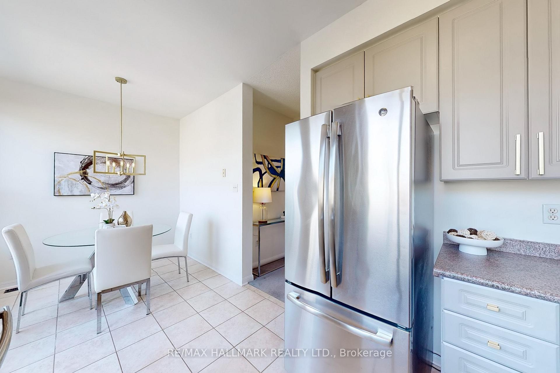 Photo 15 of 40 Cornell Park Avenue, Markham, Cornell — HOMEH
