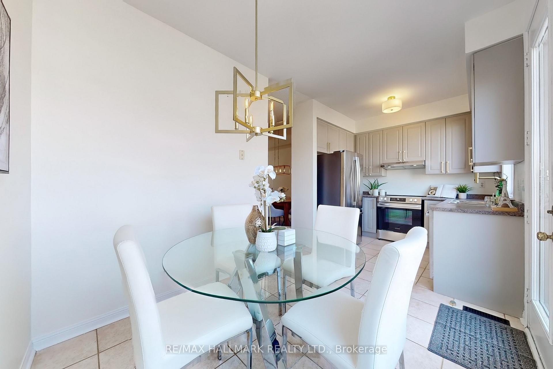 Photo 19 of 40 Cornell Park Avenue, Markham, Cornell — HOMEH