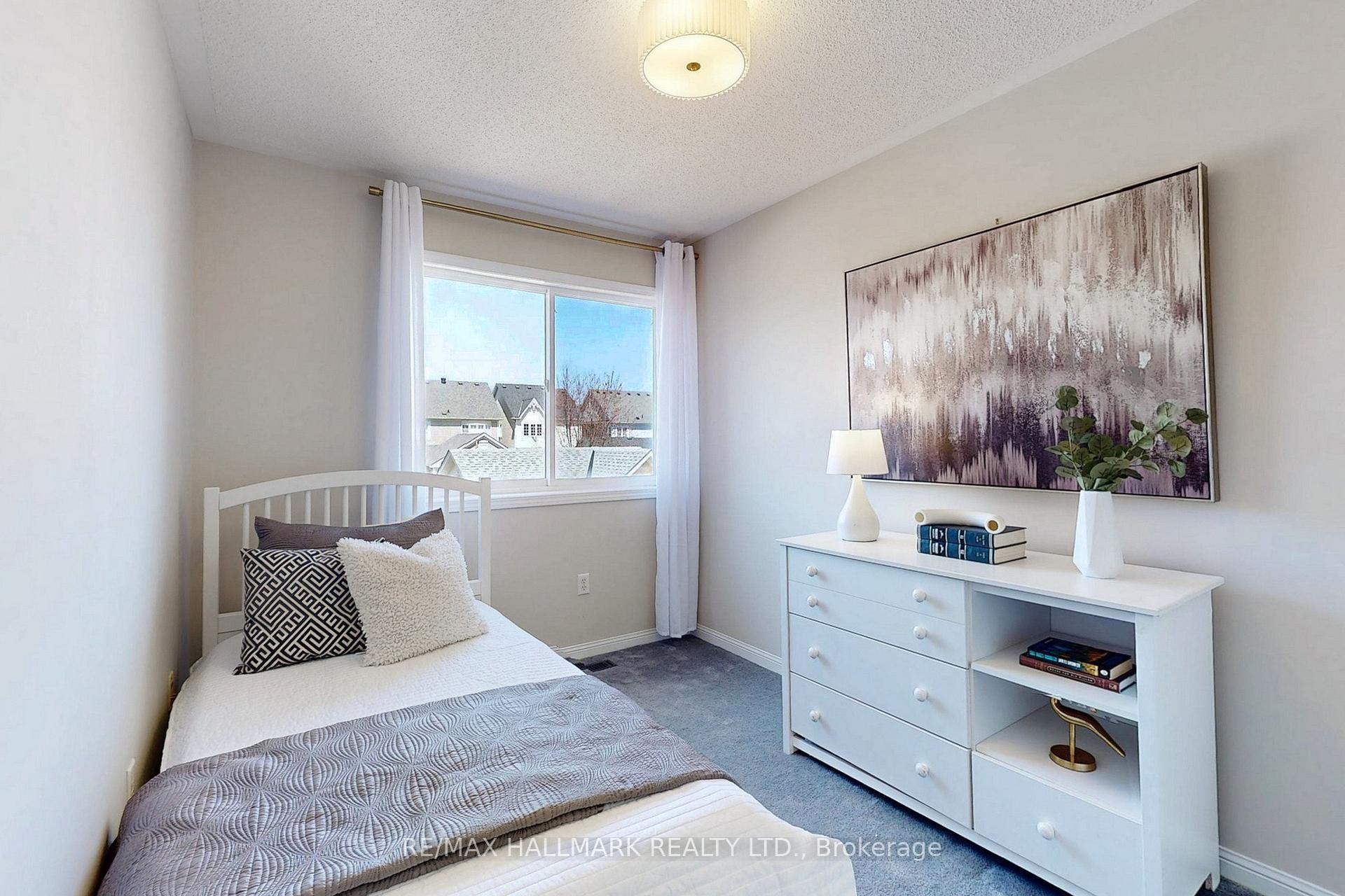 Photo 26 of 40 Cornell Park Avenue, Markham, Cornell — HOMEH