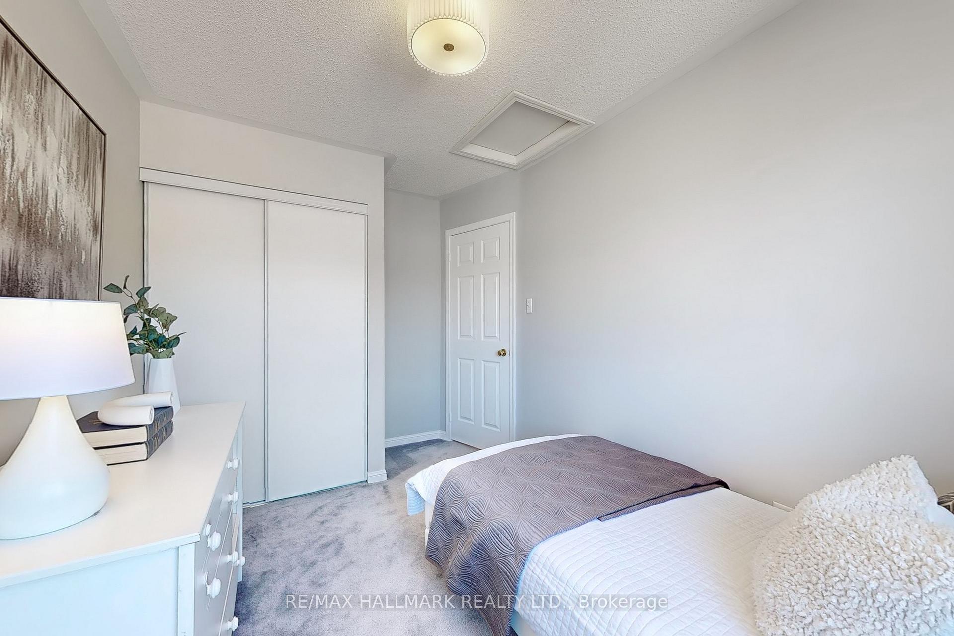 Photo 27 of 40 Cornell Park Avenue, Markham, Cornell — HOMEH