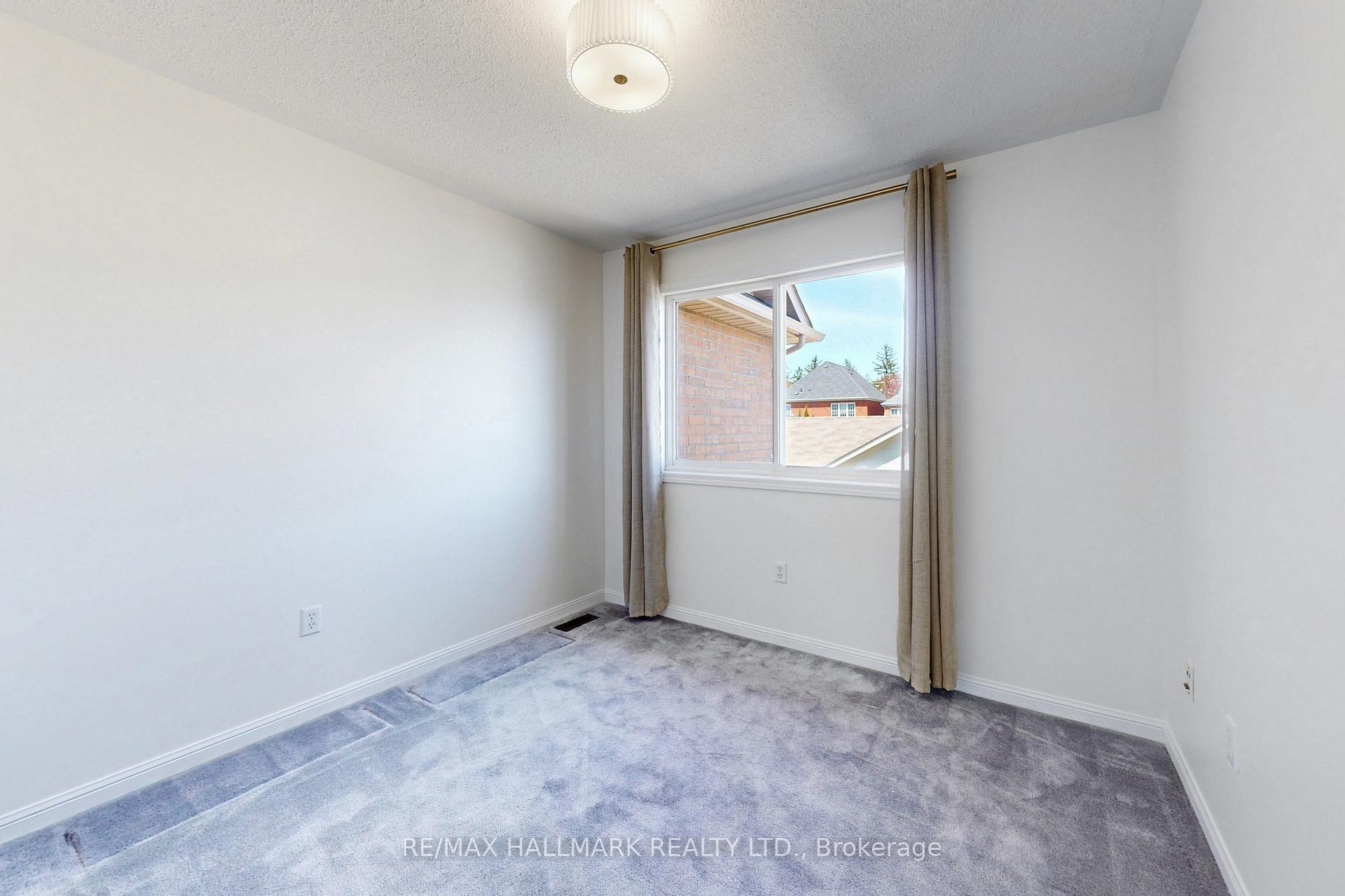 Photo 30 of 40 Cornell Park Avenue, Markham, Cornell — HOMEH