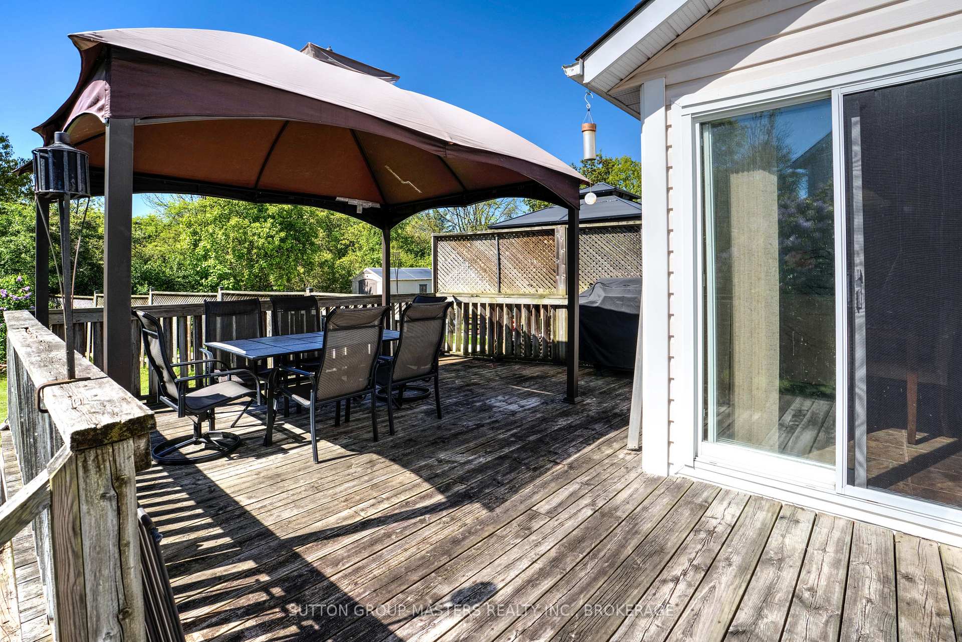 Photo 16 of 570 Barnsley Crescent, Kingston, City Southwest — HOMEH