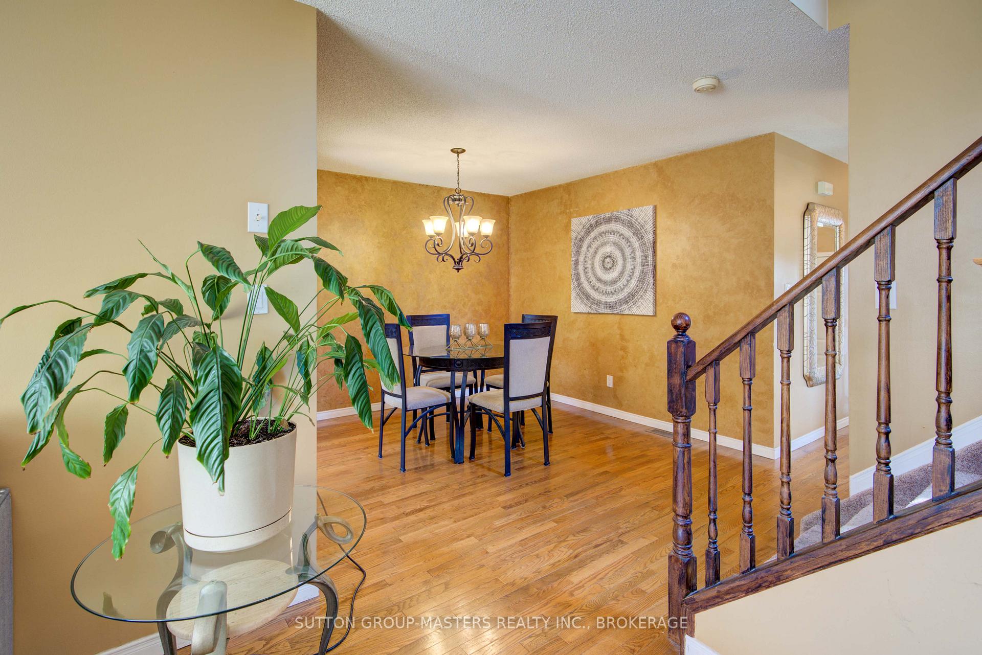 Photo 29 of 570 Barnsley Crescent, Kingston, City Southwest — HOMEH