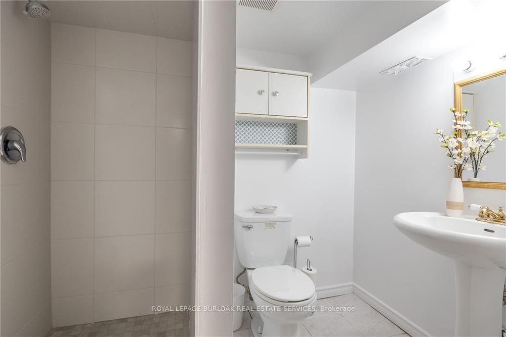 Photo 10 of Unit Basemen, 325 Robert Street, Hamilton, Landsdale — HOMEH