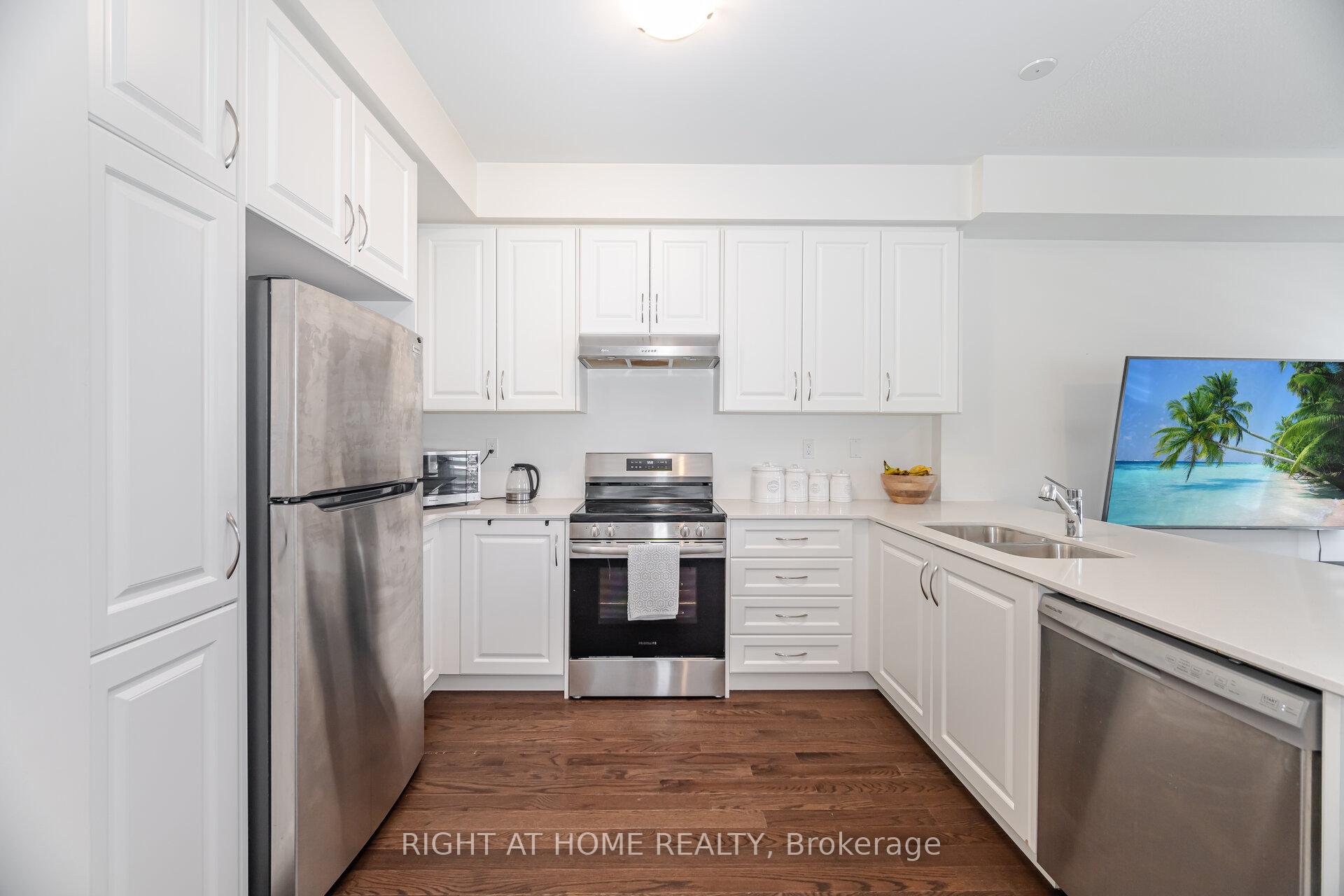 Photo 10 of 462 Celandine Terrace, Milton, Walker — HOMEH