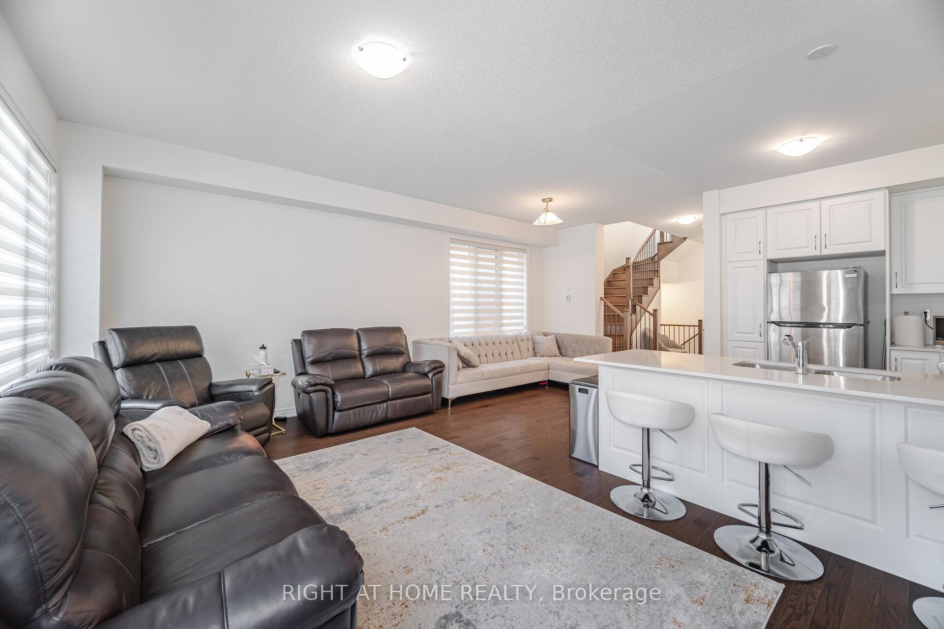 Photo 15 of 462 Celandine Terrace, Milton, Walker — HOMEH