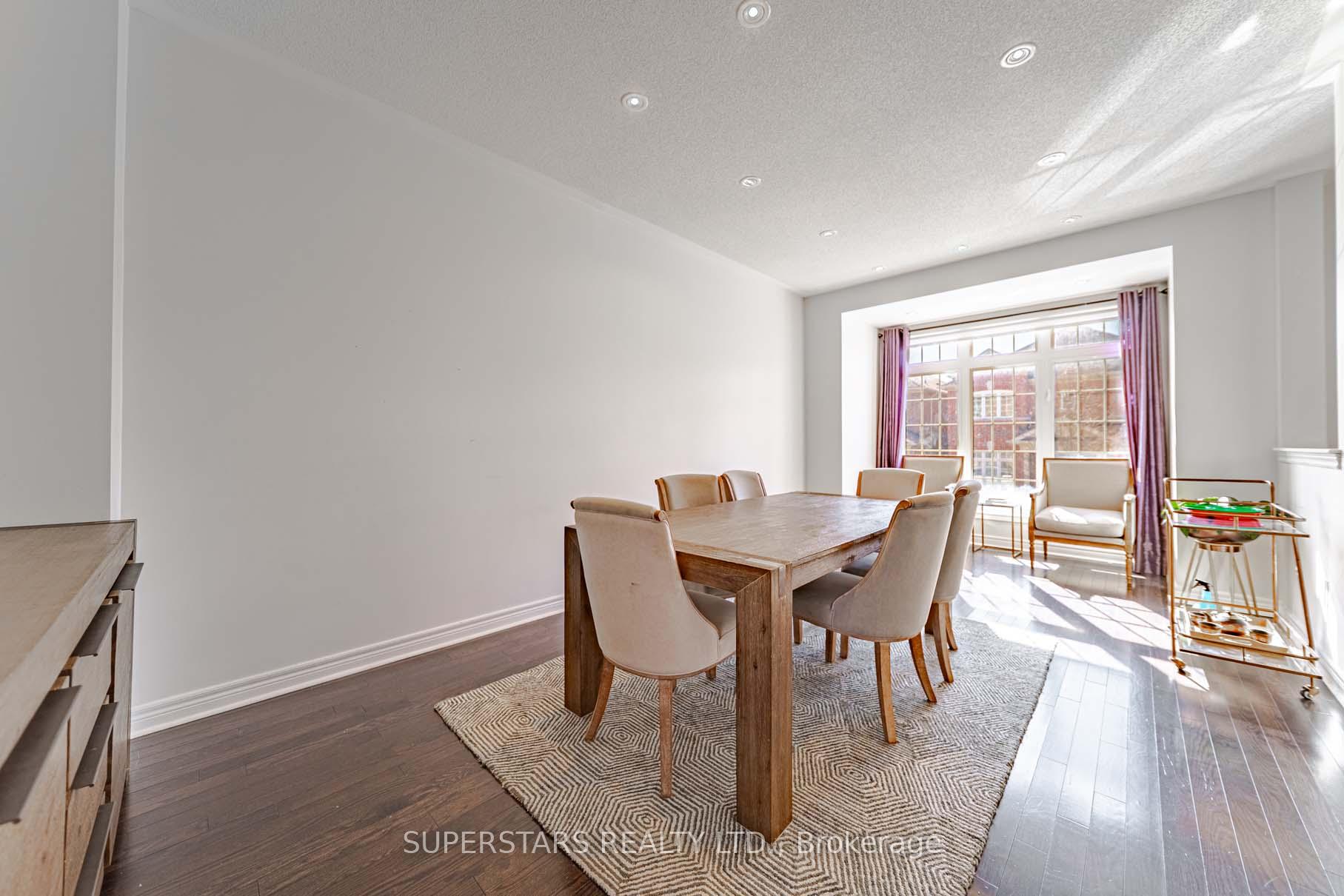 Photo 4 of 32 Windyton Avenue, Markham, Cornell — HOMEH