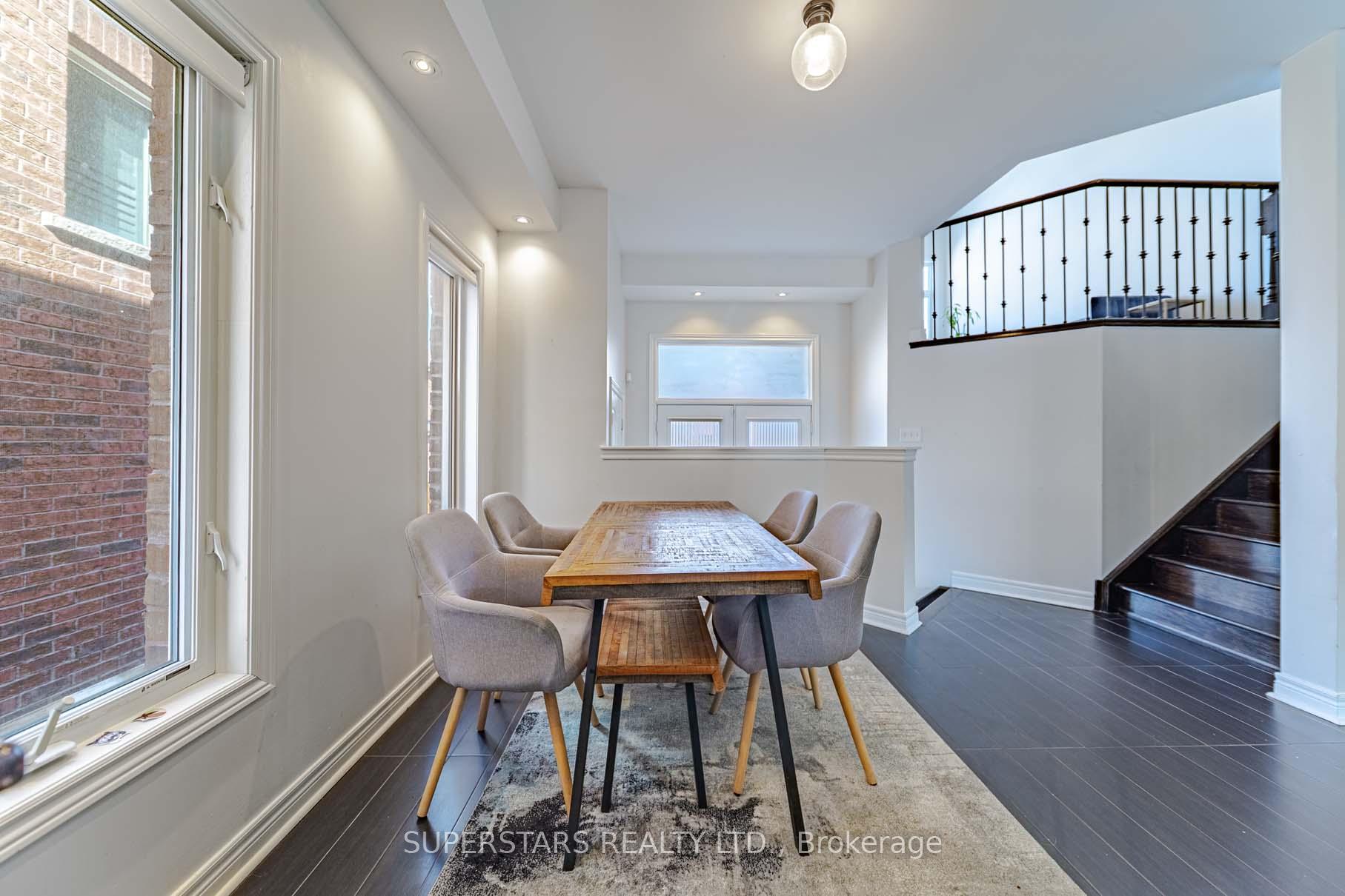 Photo 13 of 32 Windyton Avenue, Markham, Cornell — HOMEH