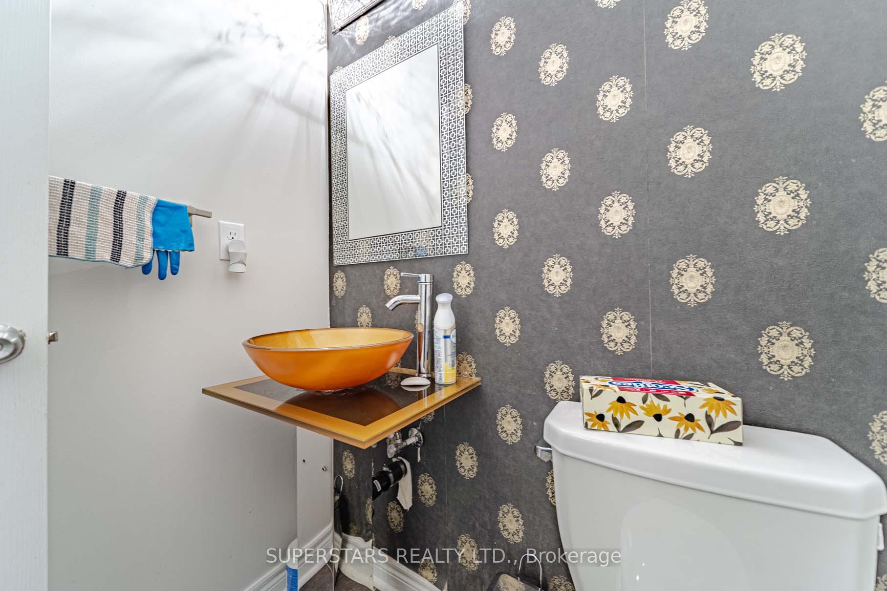 Photo 24 of 32 Windyton Avenue, Markham, Cornell — HOMEH