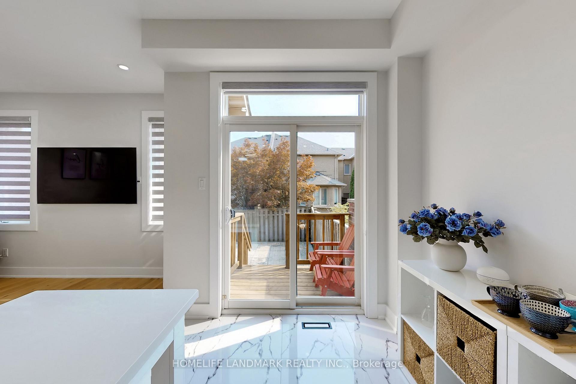 Photo 17 of 65 Hillmount Road, Markham, Cachet — HOMEH