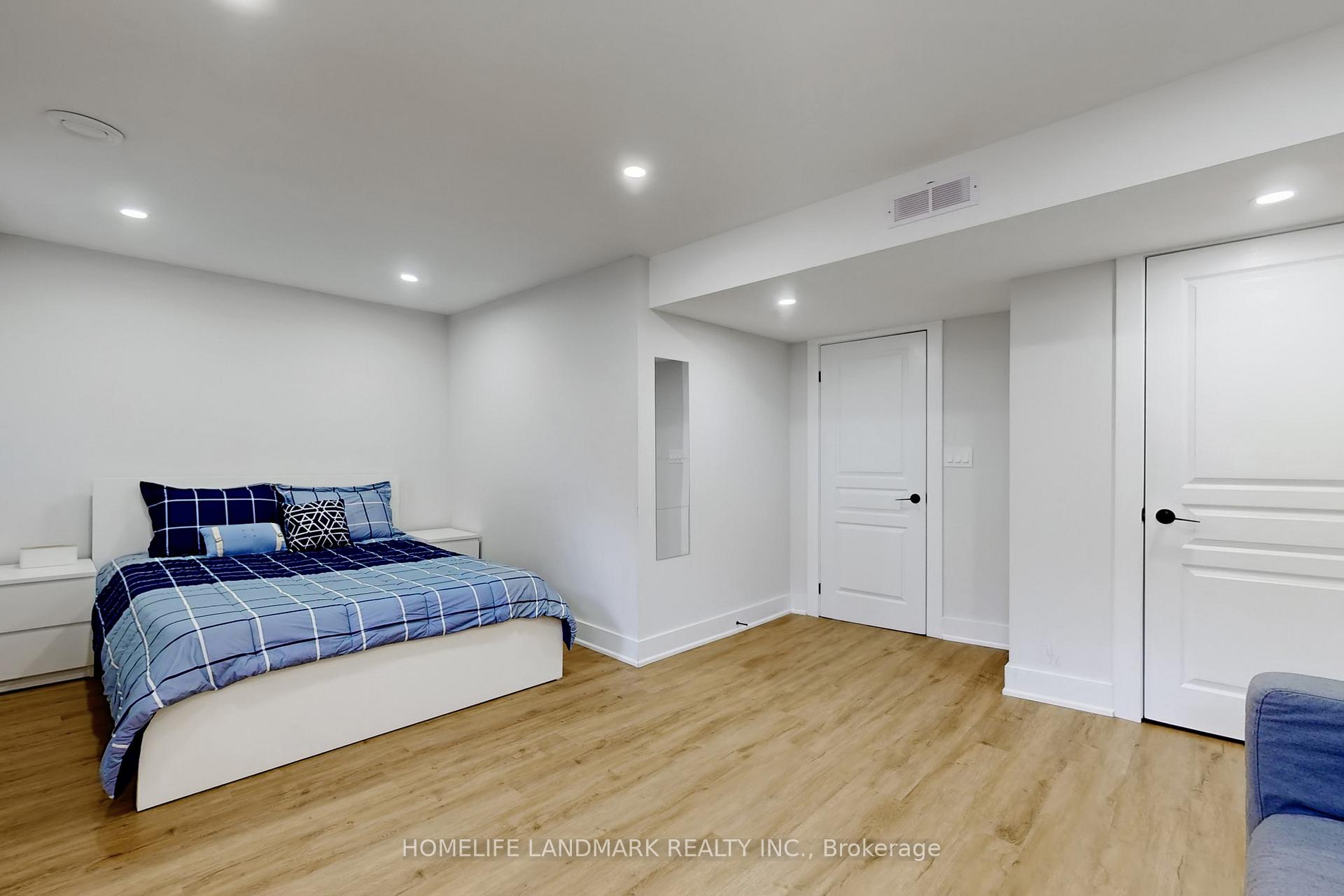 Photo 37 of 65 Hillmount Road, Markham, Cachet — HOMEH