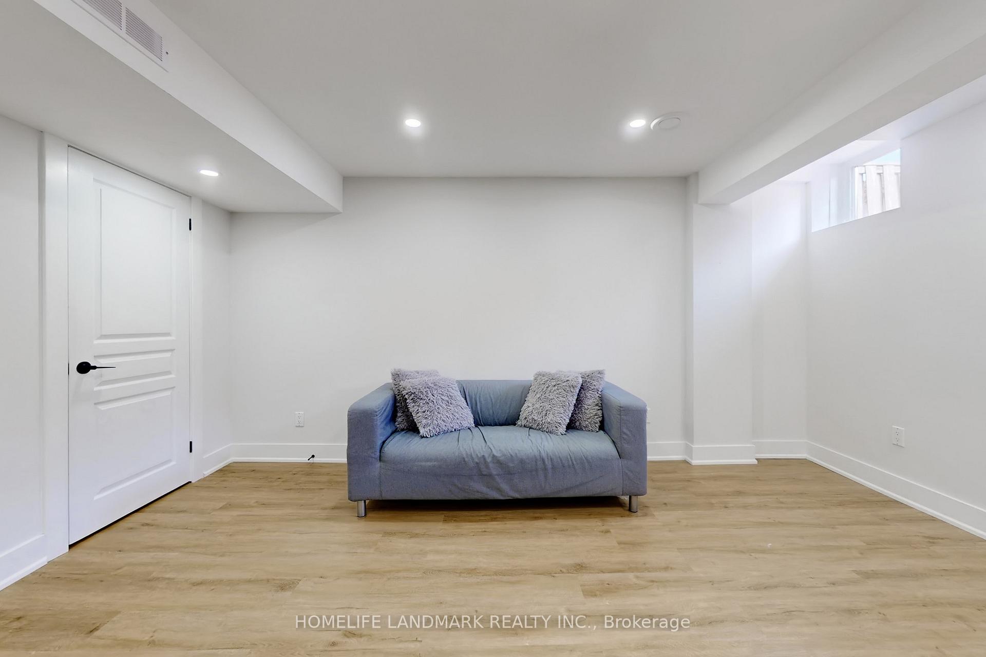 Photo 38 of 65 Hillmount Road, Markham, Cachet — HOMEH