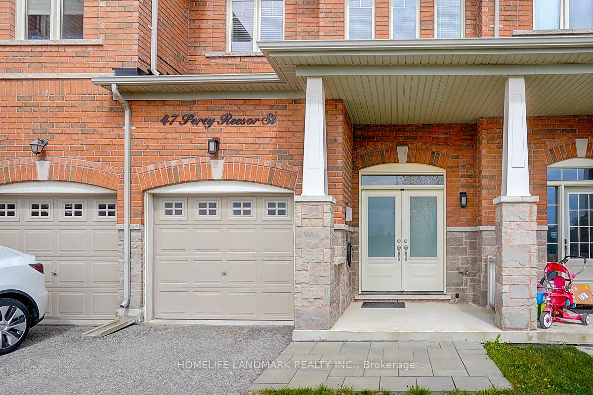 Photo 2 of 47 Percy Reesor Street, Markham, Berczy — HOMEH