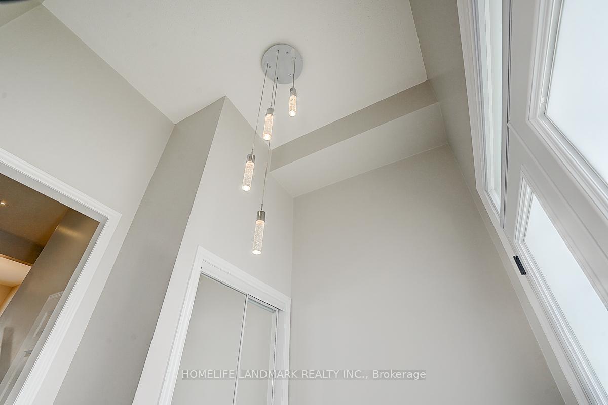 Photo 4 of 47 Percy Reesor Street, Markham, Berczy — HOMEH