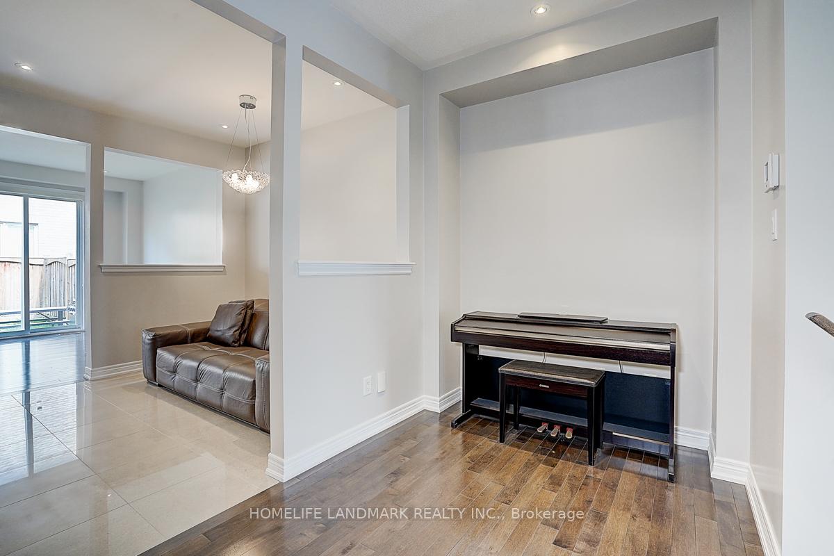 Photo 7 of 47 Percy Reesor Street, Markham, Berczy — HOMEH
