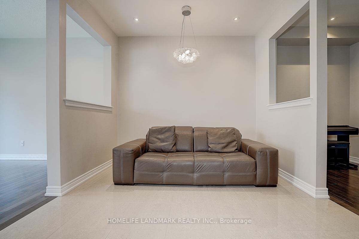 Photo 16 of 47 Percy Reesor Street, Markham, Berczy — HOMEH