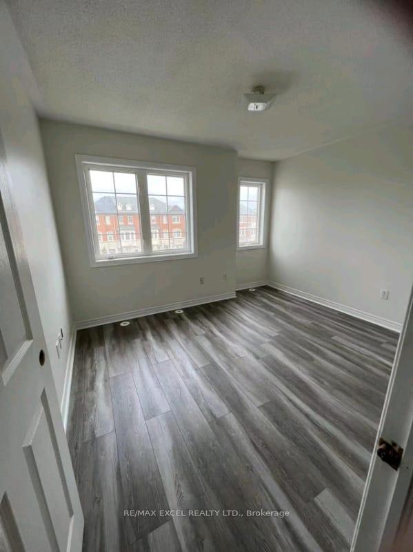 Photo 5 of 2423 Bur Oak Avenue, Markham, Cornell — HOMEH