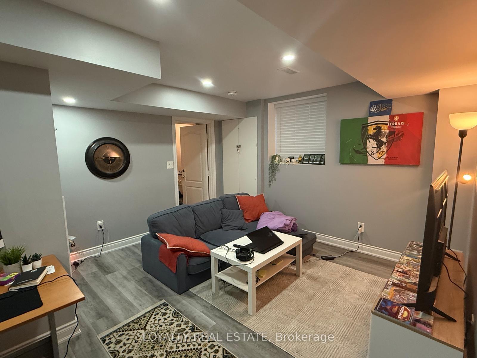 Photo 4 of 501 Yates Drive, Milton, Coates — HOMEH
