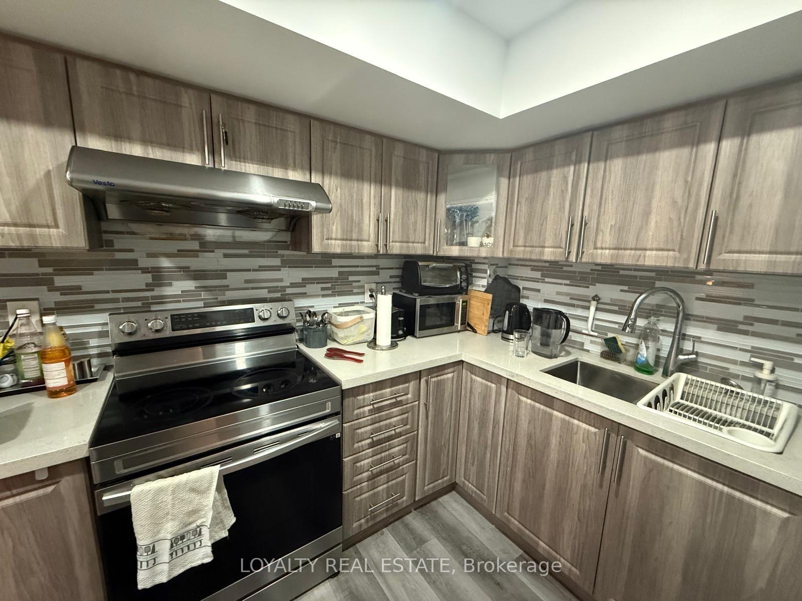Photo 10 of 501 Yates Drive, Milton, Coates — HOMEH