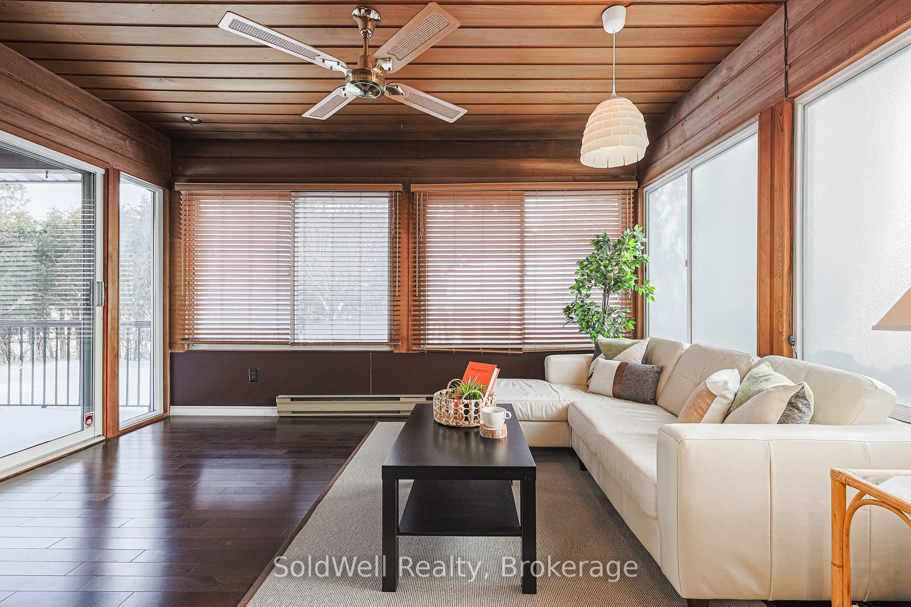 Photo 24 of 31 Donalbain Crescent, Markham, Royal Orchard — HOMEH