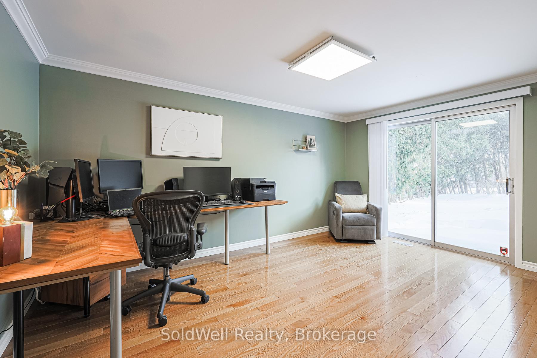 Photo 38 of 31 Donalbain Crescent, Markham, Royal Orchard — HOMEH