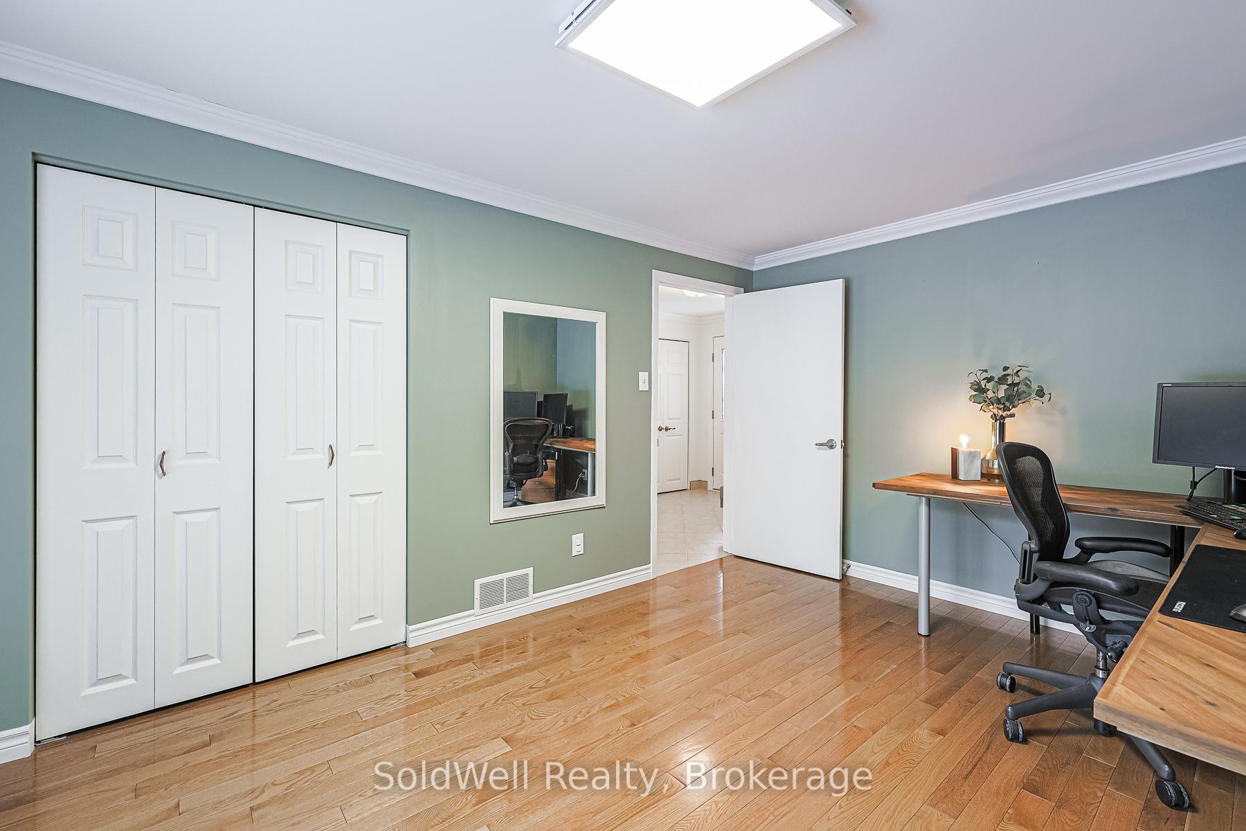 Photo 39 of 31 Donalbain Crescent, Markham, Royal Orchard — HOMEH