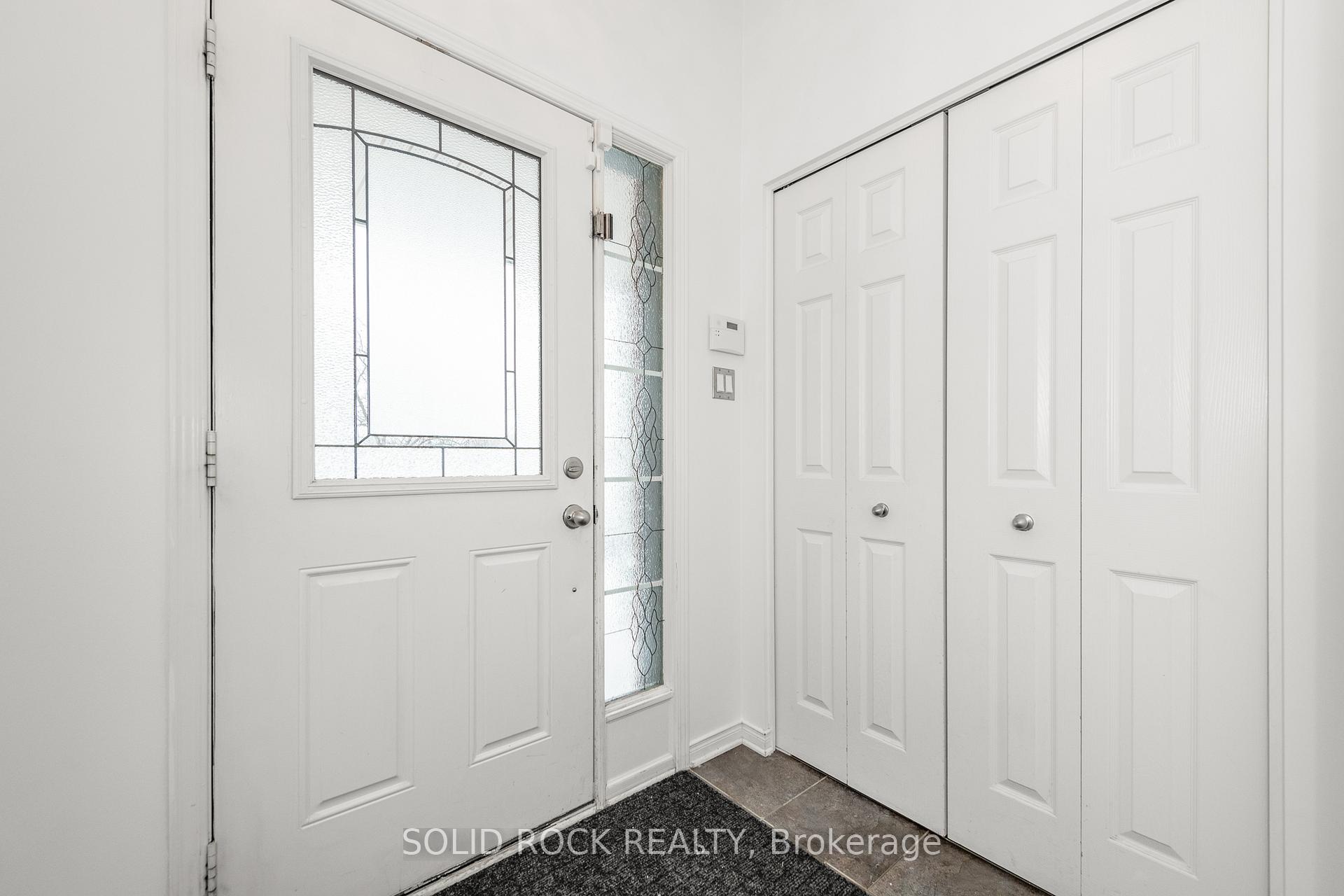 Photo 4 of 437 Brigitta Street, Ottawa, Kanata - Emerald Meadows/Trailwest — HOMEH