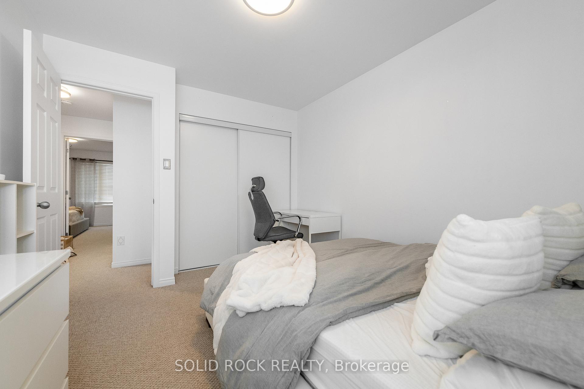 Photo 27 of 437 Brigitta Street, Ottawa, Kanata - Emerald Meadows/Trailwest — HOMEH