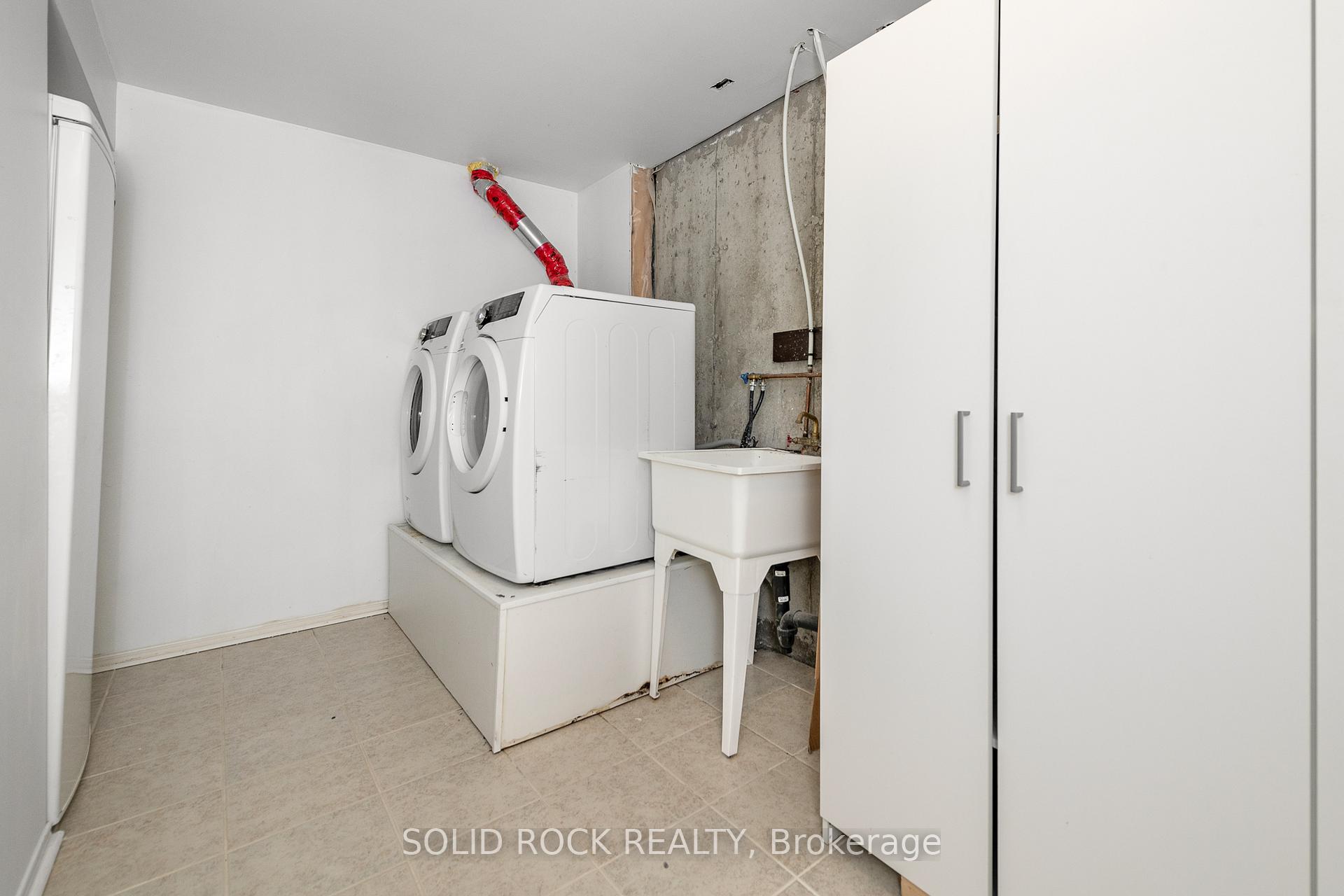 Photo 36 of 437 Brigitta Street, Ottawa, Kanata - Emerald Meadows/Trailwest — HOMEH