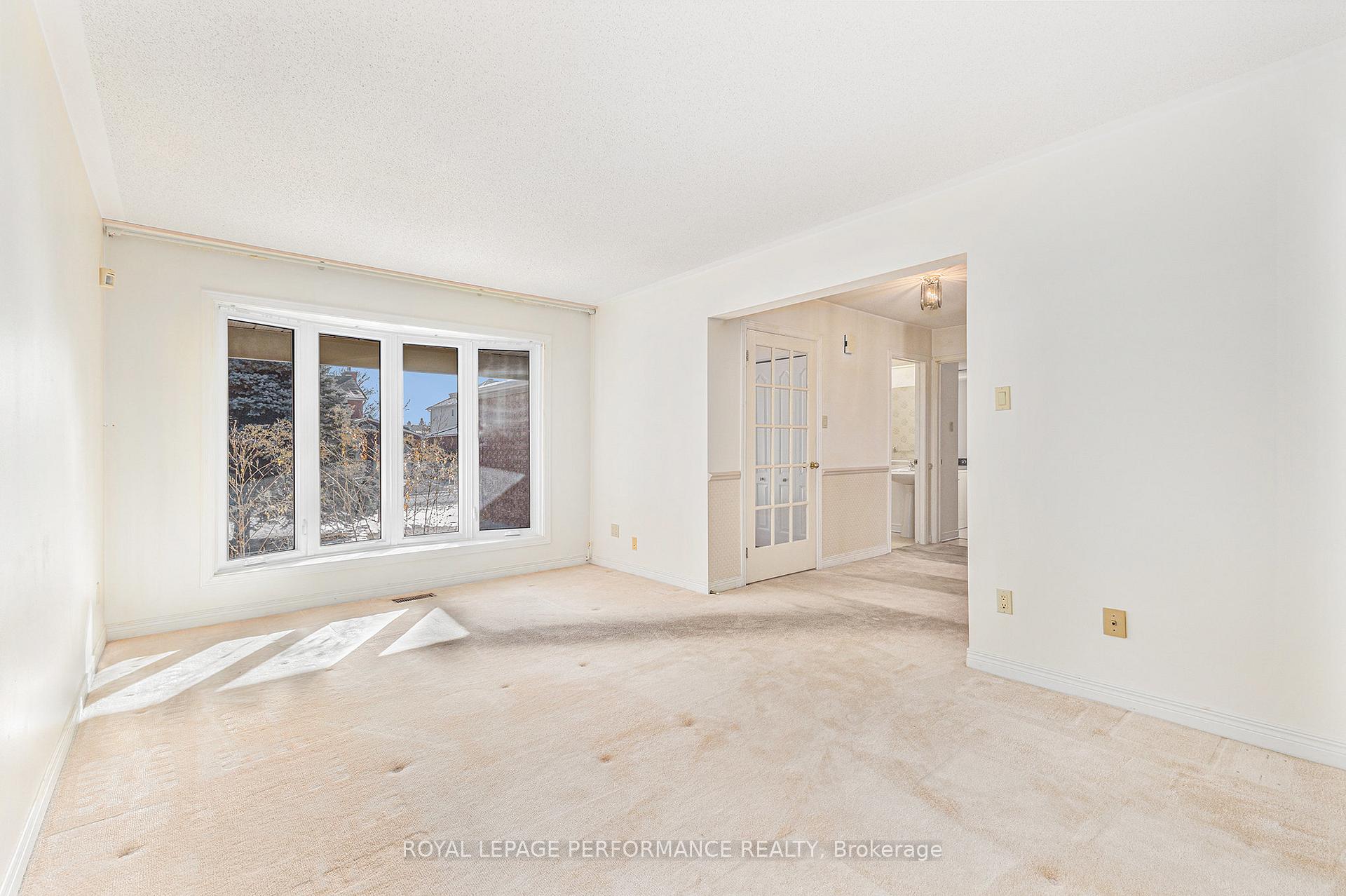 Photo 12 of 53 Zokol Crescent, Ottawa, Kanata - Kanata Lakes/Heritage Hills — HOMEH