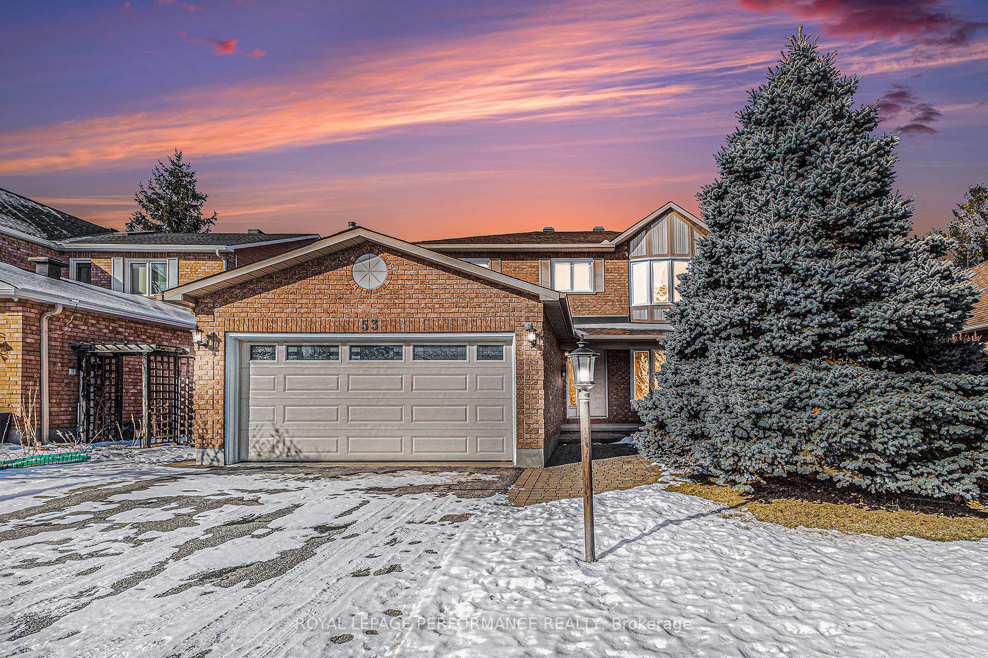 Photo 37 of 53 Zokol Crescent, Ottawa, Kanata - Kanata Lakes/Heritage Hills — HOMEH