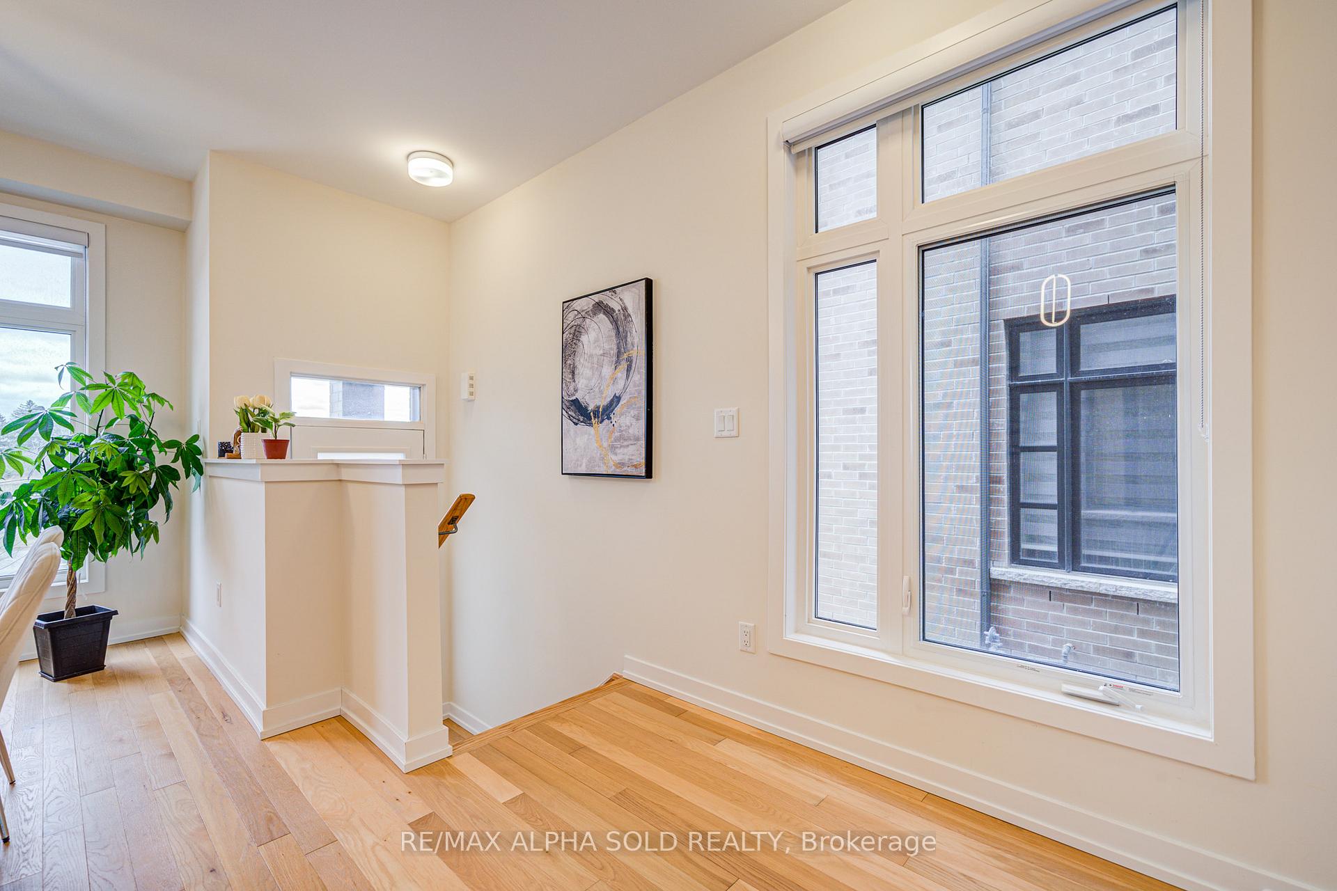 Photo 4 of 2186 Donald Cousens Parkway, Markham, Cornell — HOMEH